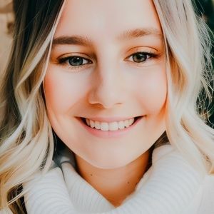 Meet your Posher, Paige